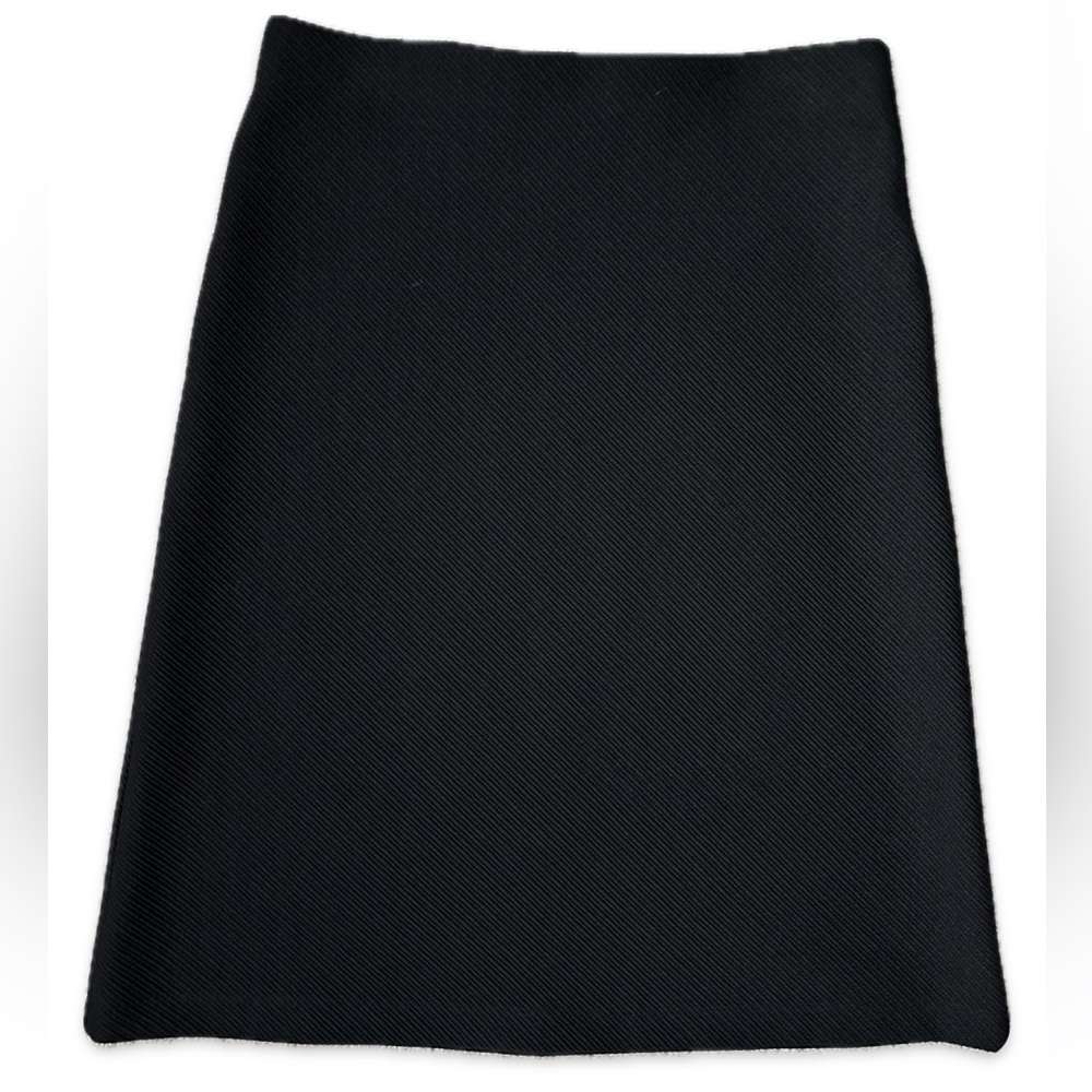 Liz Claiborne Black A-line Skirt size small